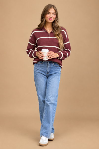 Jersey Burdeos de Rayas con Media Cremallera Estilo Oversize